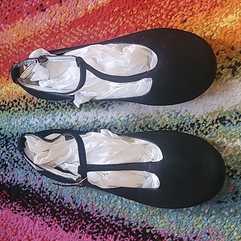 Black Women's T-Strap Flats size 8